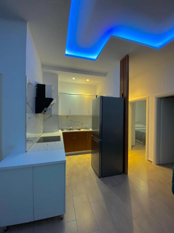 Prestige Apartament Sea View Дуррес Екстер'єр фото