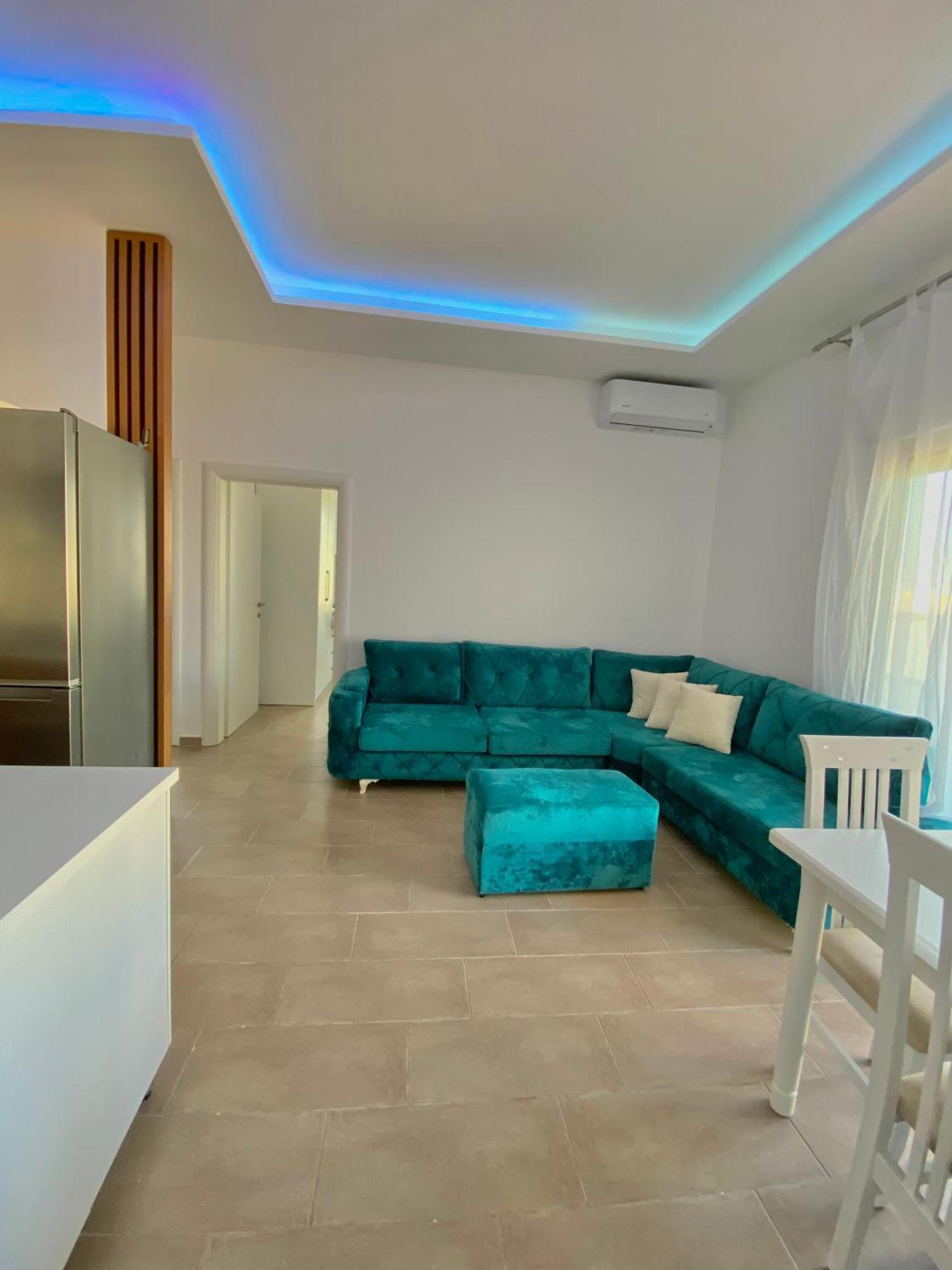 Prestige Apartament Sea View Дуррес Екстер'єр фото