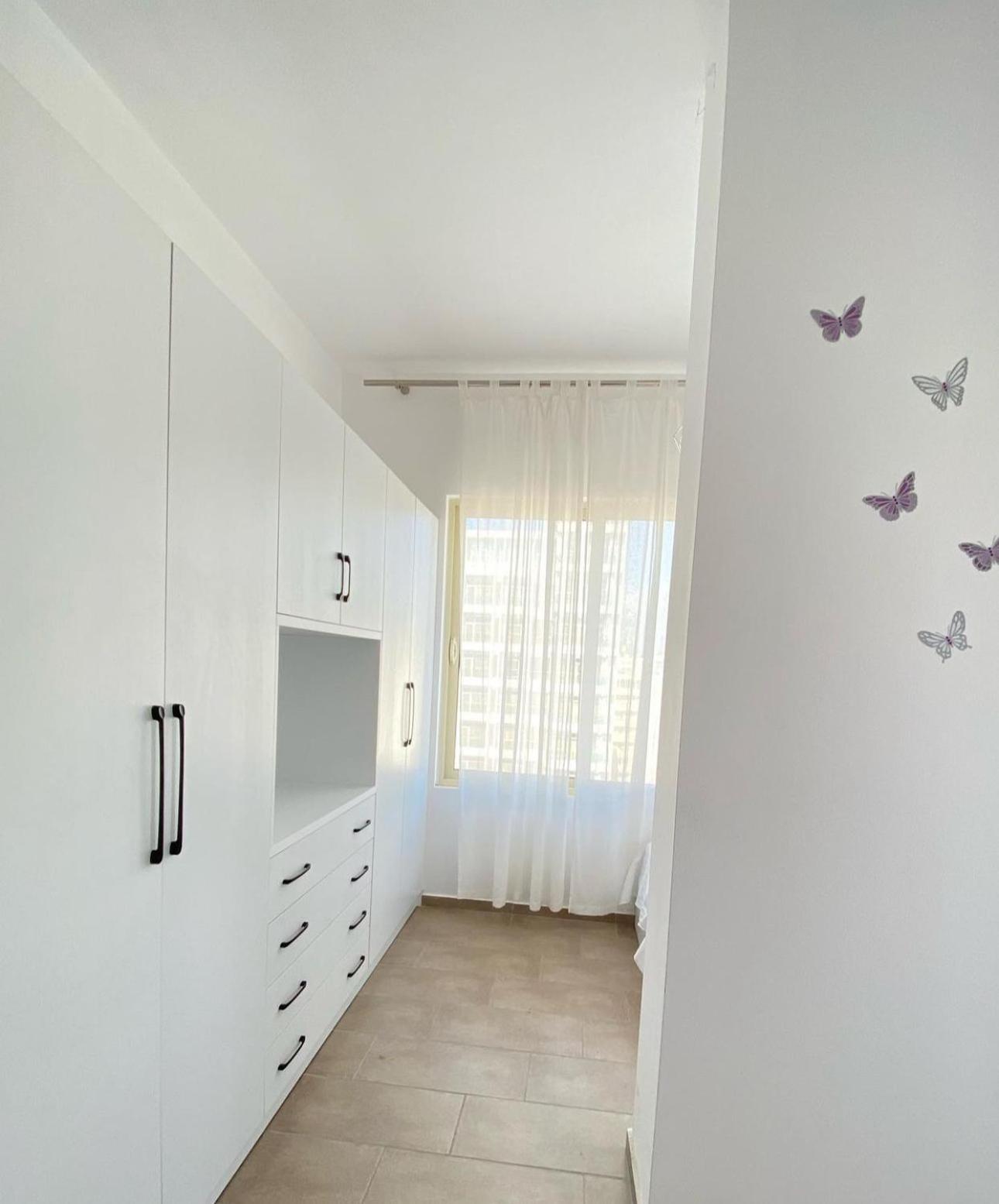 Prestige Apartament Sea View Дуррес Екстер'єр фото
